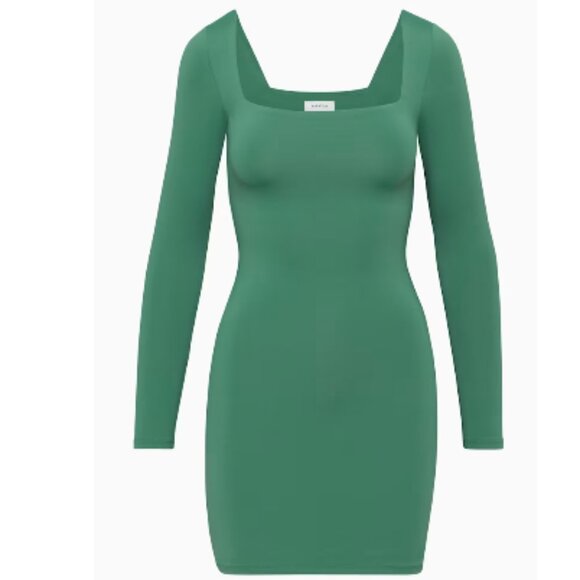 Babaton Dresses & Skirts - NWOT Babaton Aritzia Bodycon Dress, Green Dress, Size S
